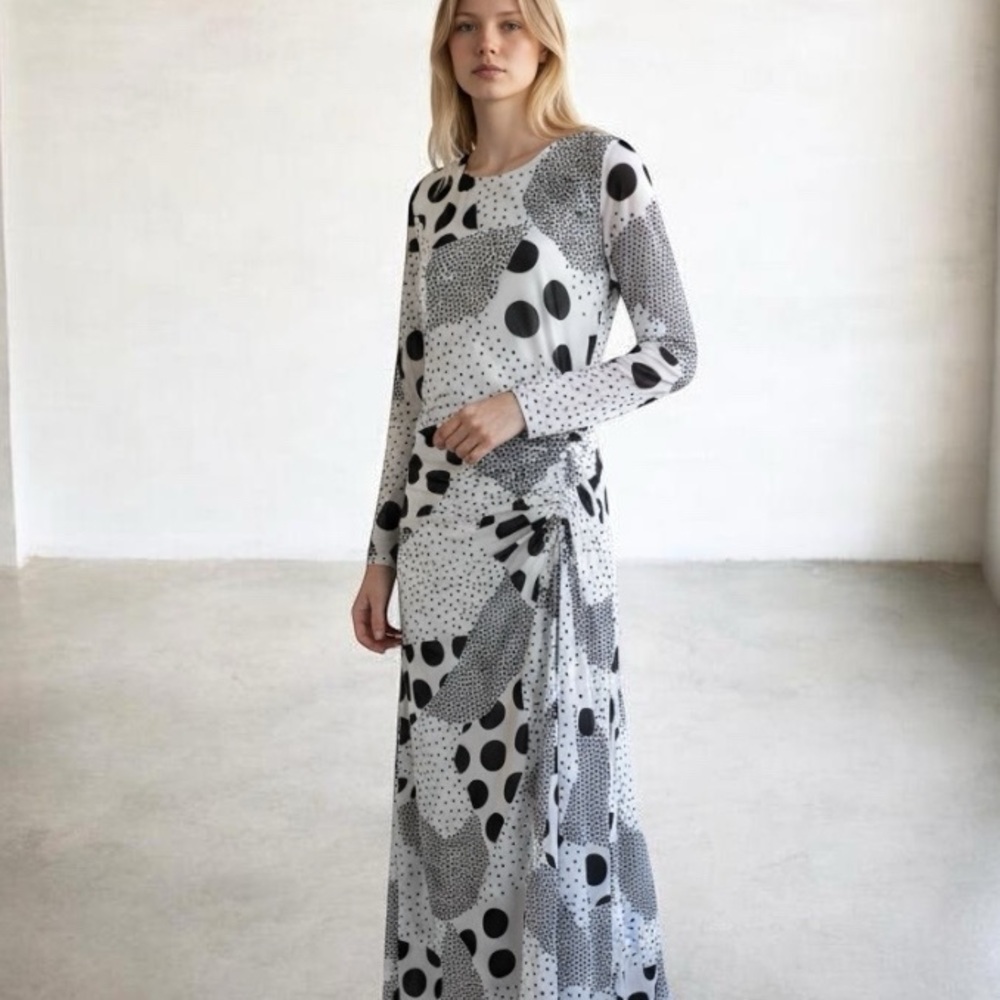 Anthropologie Long Sleeve midi dress ruched mesh medium black and white pattern
